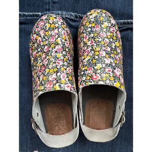 Swedish Clogs Floral Print Adjustable‎ Buckle Made in Sweden Sz 40/ 9